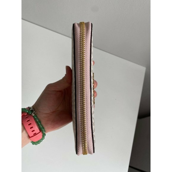 Brand New Michael Kors Jet Set Travel Wallet (PWD BLSH MLT) - Picture 3 of 5